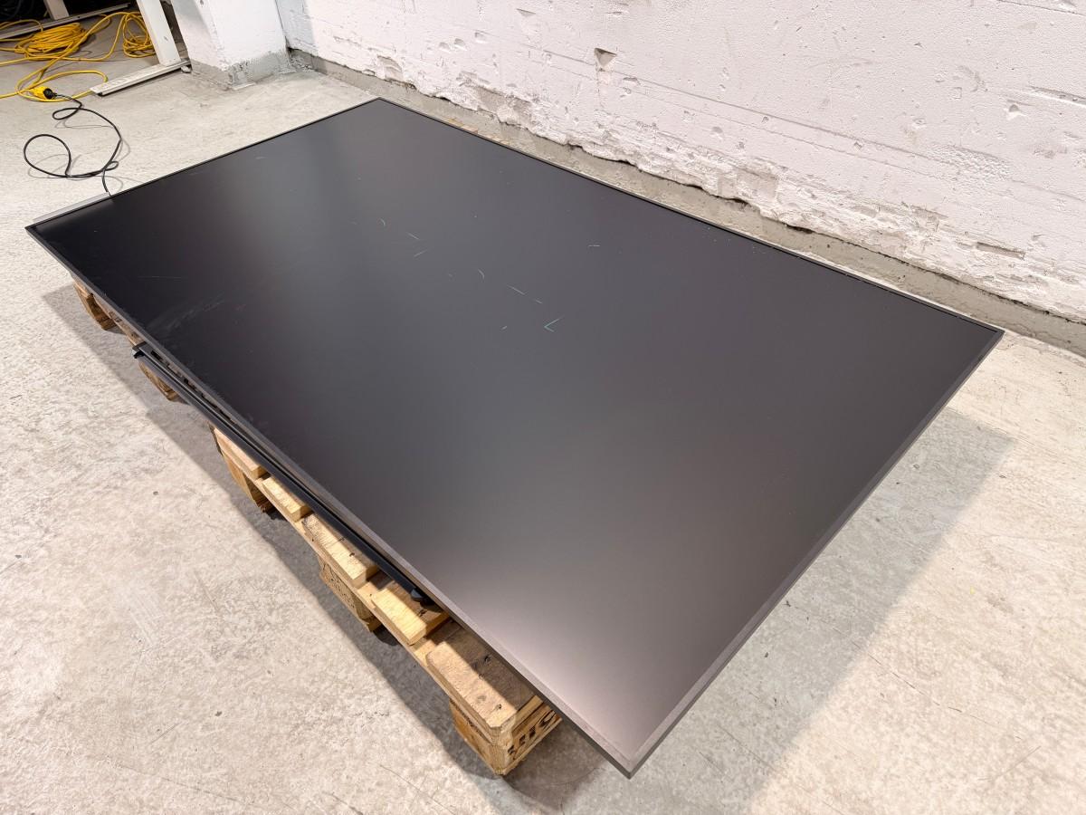 2024 Hisense 86DM66D – 86" 4K UHD Digital Signage-skjerm