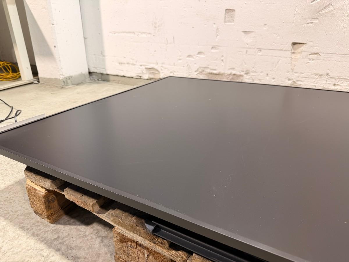 2024 Hisense 86DM66D – 86" 4K UHD Digital Signage-skjerm