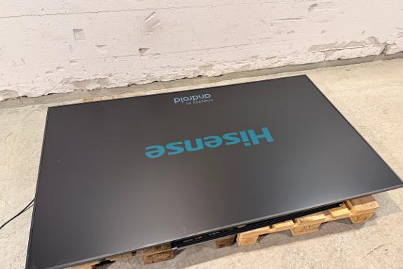 2024 Hisense 86DM66D – 86" 4K UHD Digital Signage-skjerm