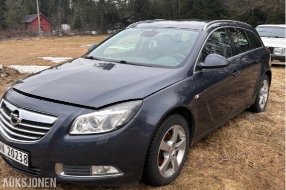 2009 Opel Insignia 2.0 diesel 110hk reparasjonsobjekt 