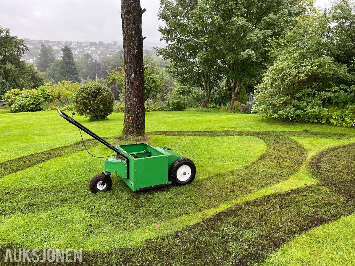 Earth & Turf 45SP manuell spredervogn 