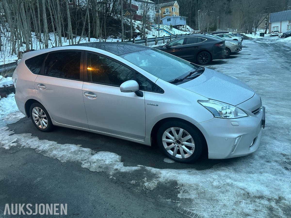 2015 Toyota Prius+ seven 1.8 Hybrid 136kh cruisekontroll ryggekamera navigasjon 