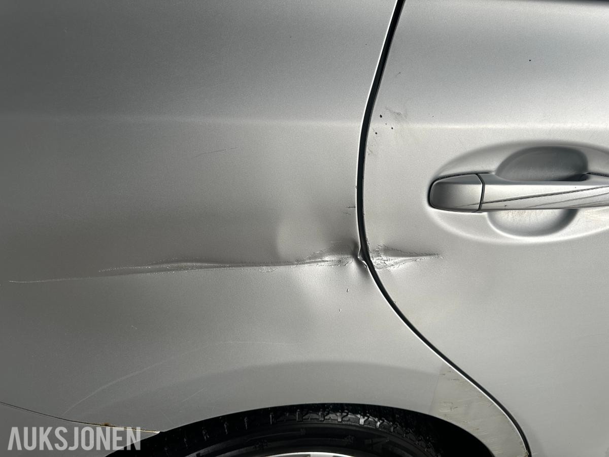 2015 Toyota Prius+ seven 1.8 Hybrid 136kh cruisekontroll ryggekamera navigasjon 