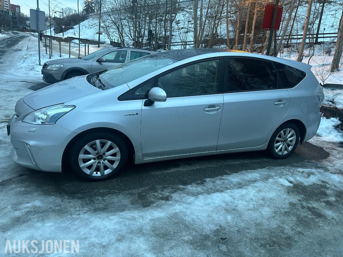 2015 Toyota Prius+ seven 1.8 Hybrid 136kh cruisekontroll ryggekamera navigasjon 