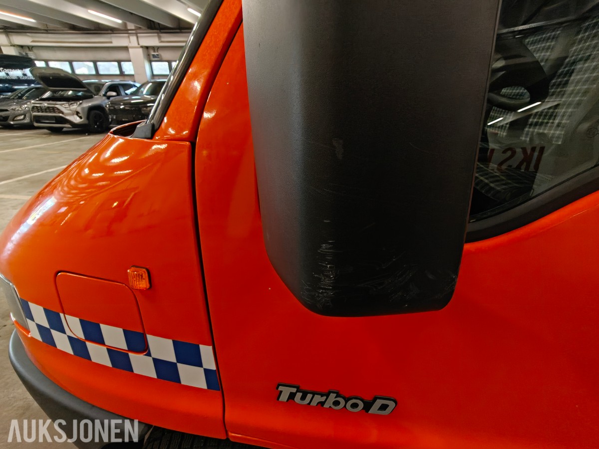 1999 Peugeot varebil med kun 14.614 km