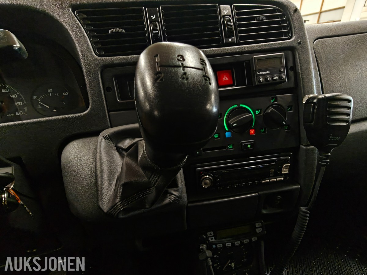 1999 Peugeot varebil med kun 14.614 km