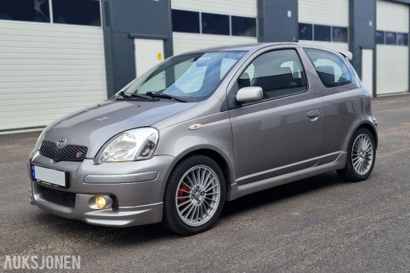 2005 Toyota Yaris TS Turbo 1.5 150hk LSD TTE turbo-oppsett oppgradert bremsesystem