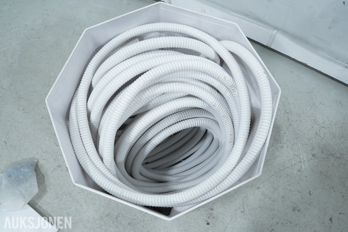 2025 Haier varmepumpe 1U25KEHFRA-NR(N) + tilbehør