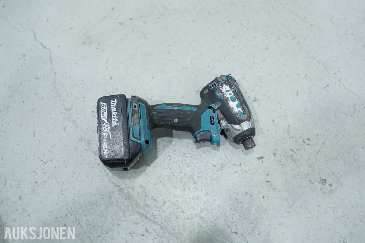 Stor verktøypakke / parti – Makita, Stanley, Milwaukee, hullsager, gassflasker m.m.