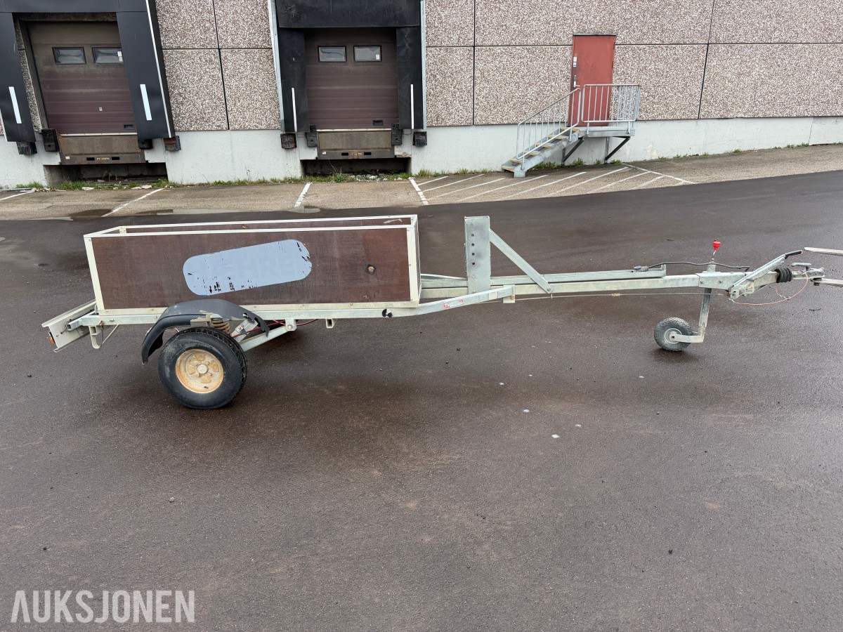 2013 TILHENGER - TREDAL T-75-BOR