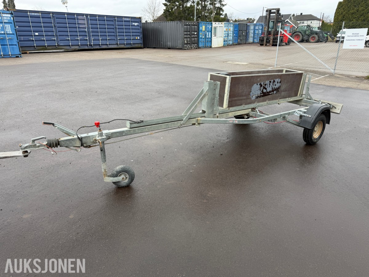 2013 TILHENGER - TREDAL T-75-BOR