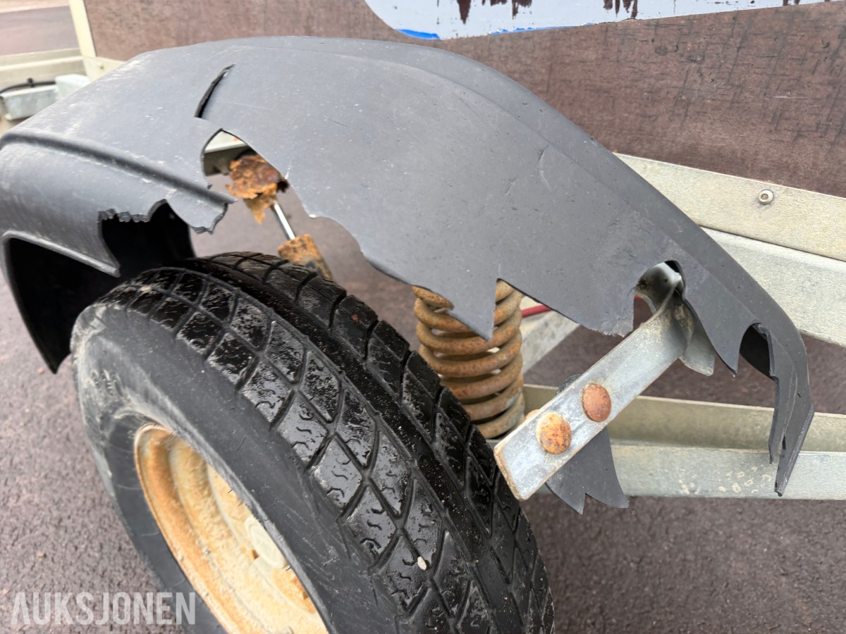 2013 TILHENGER - TREDAL T-75-BOR