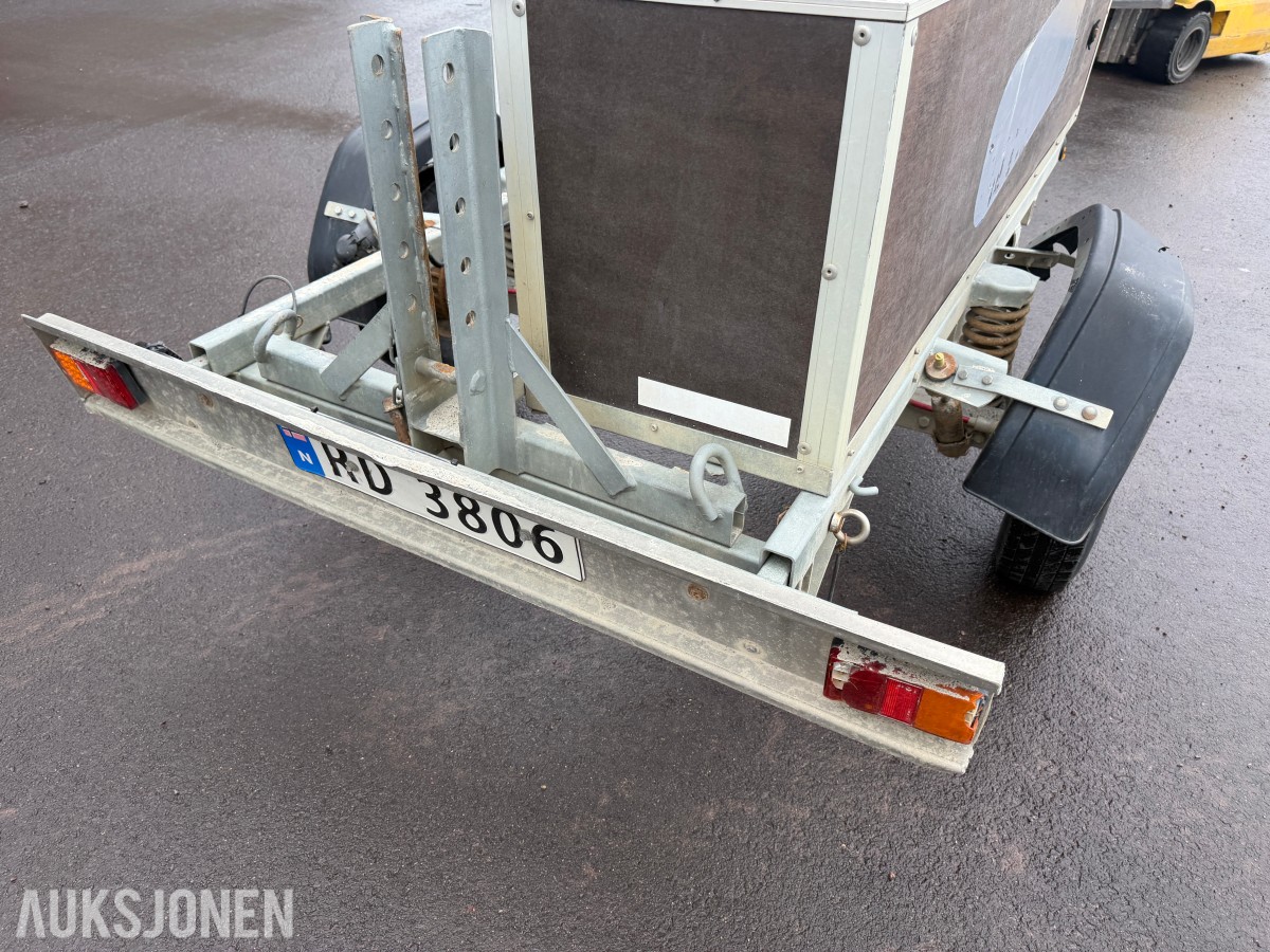 2013 TILHENGER - TREDAL T-75-BOR
