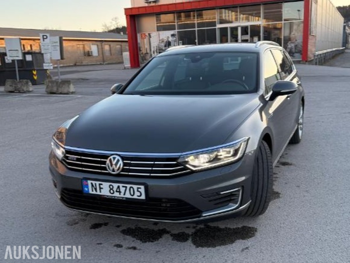 2017 Volkswagen Passat 1.4 TSI 272hk DSG Adaptiv CruisekontrollLED-lys