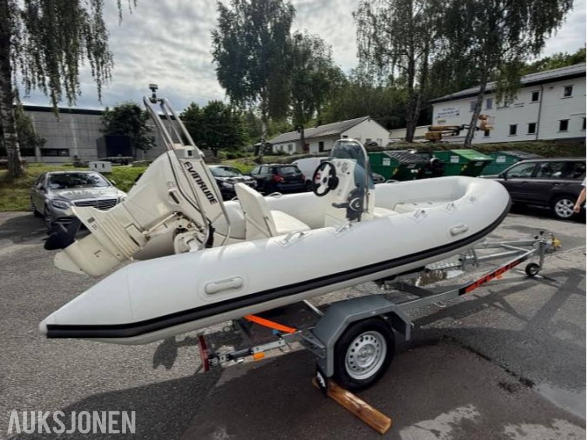 BRIG F450L / 50HK Evinrude E-Tec/Respo 750 MR henger