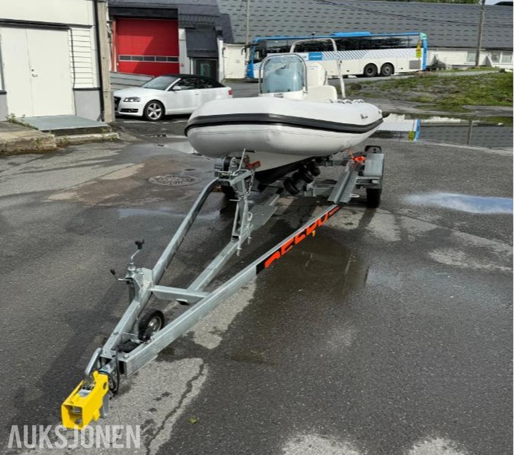 BRIG F450L / 50HK Evinrude E-Tec/Respo 750 MR henger