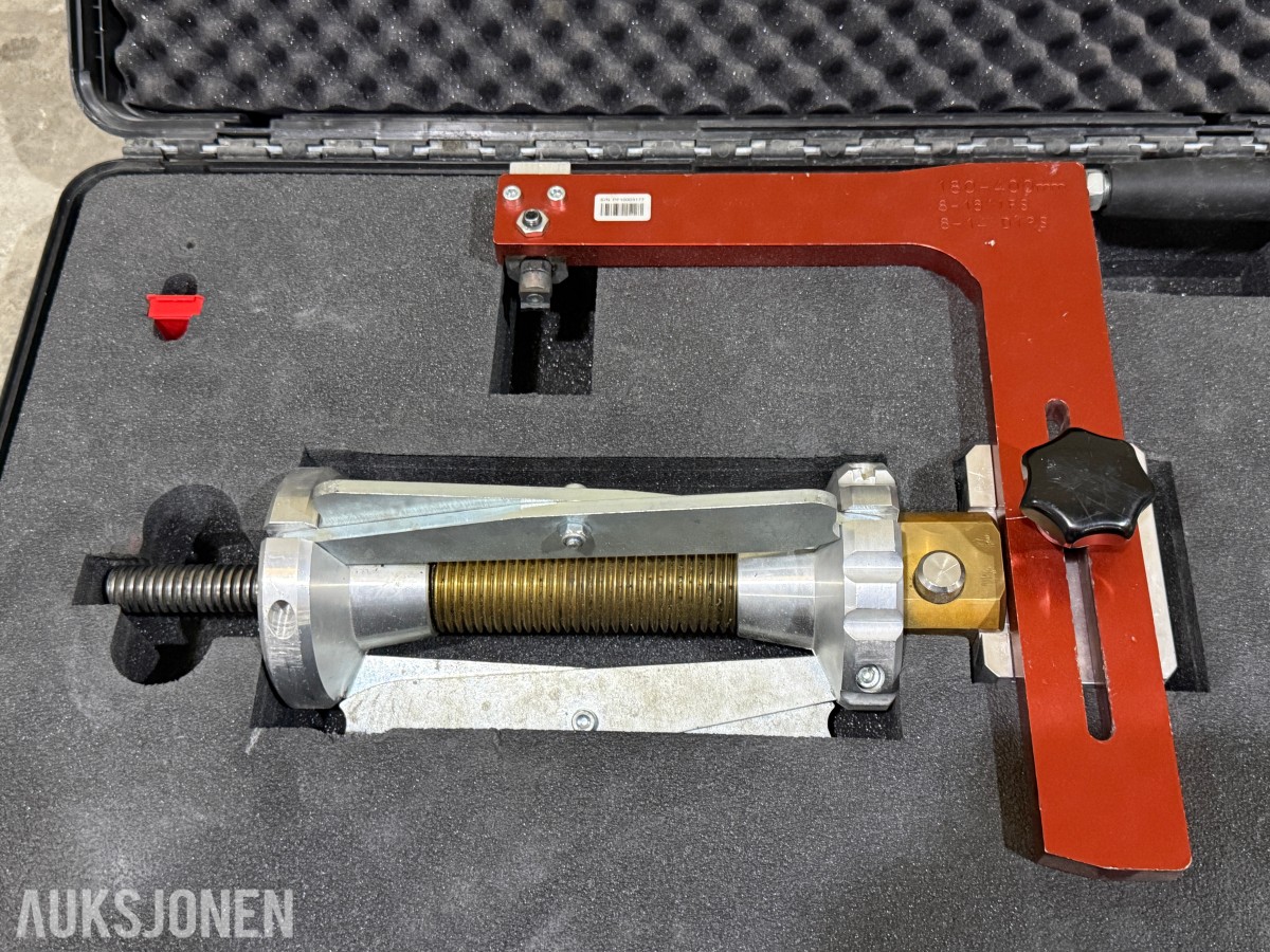 Rørklemme/avstengningsverktøy 180–400 mm + RIDGID 326 flenseverktøy i koffert