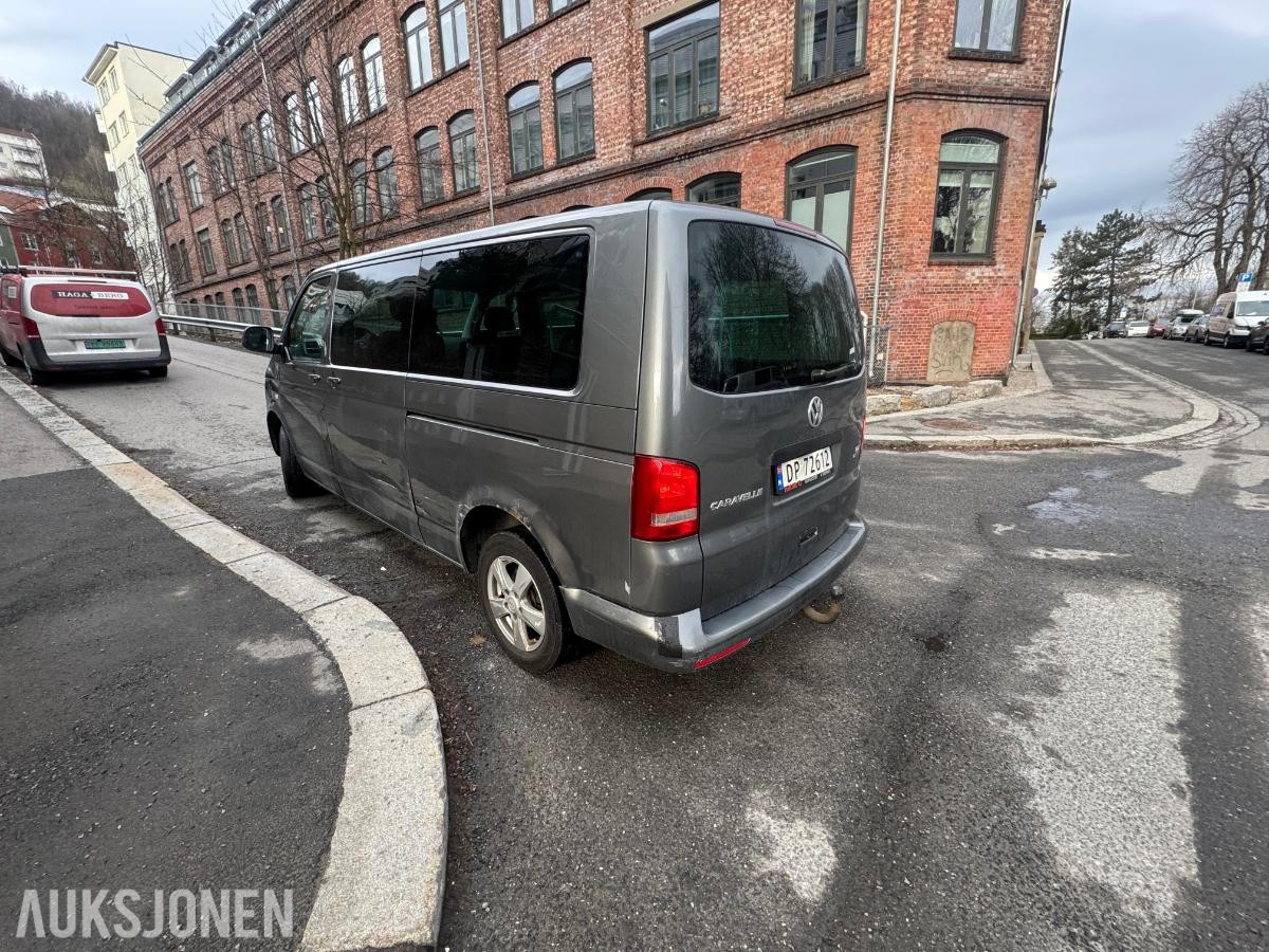 2015 Volkswagen Caravelle 2.0 114hk Diesel 8-seter Skyvedører Cruise control