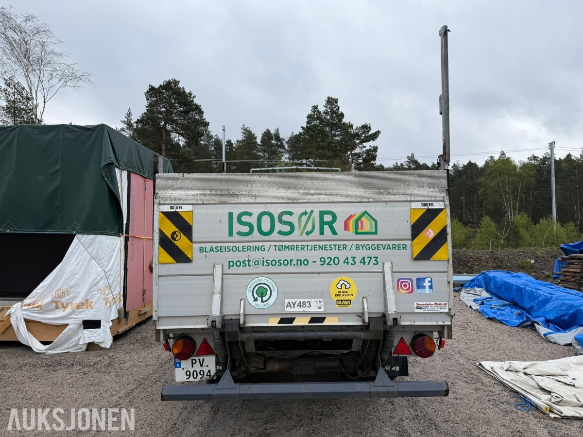 2003 Iveco Daily trekkvogn m / tralle 2.8-145 D, 286186km
