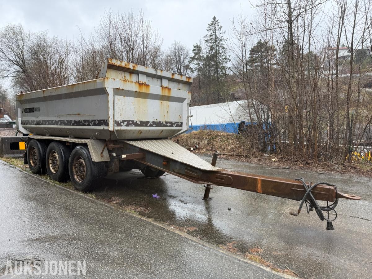 2014 MAUR BILPÅBYGG TRIPPELKJERRE