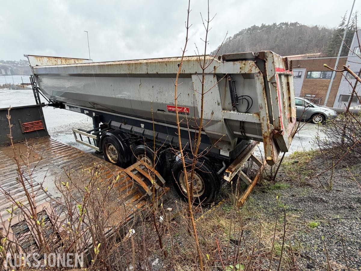 2014 Lagendorf SKS-HS 25/33 tippsemi
