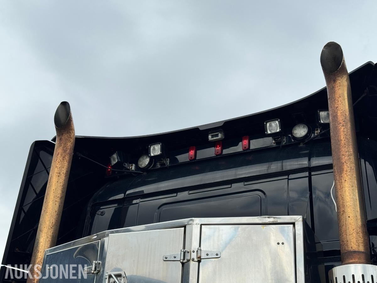 2005 Scania T 580 LA8X4 HHA 4-akslet trekkvogn.