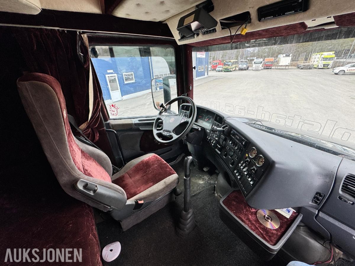 2005 Scania T 580 LA8X4 HHA 4-akslet trekkvogn.