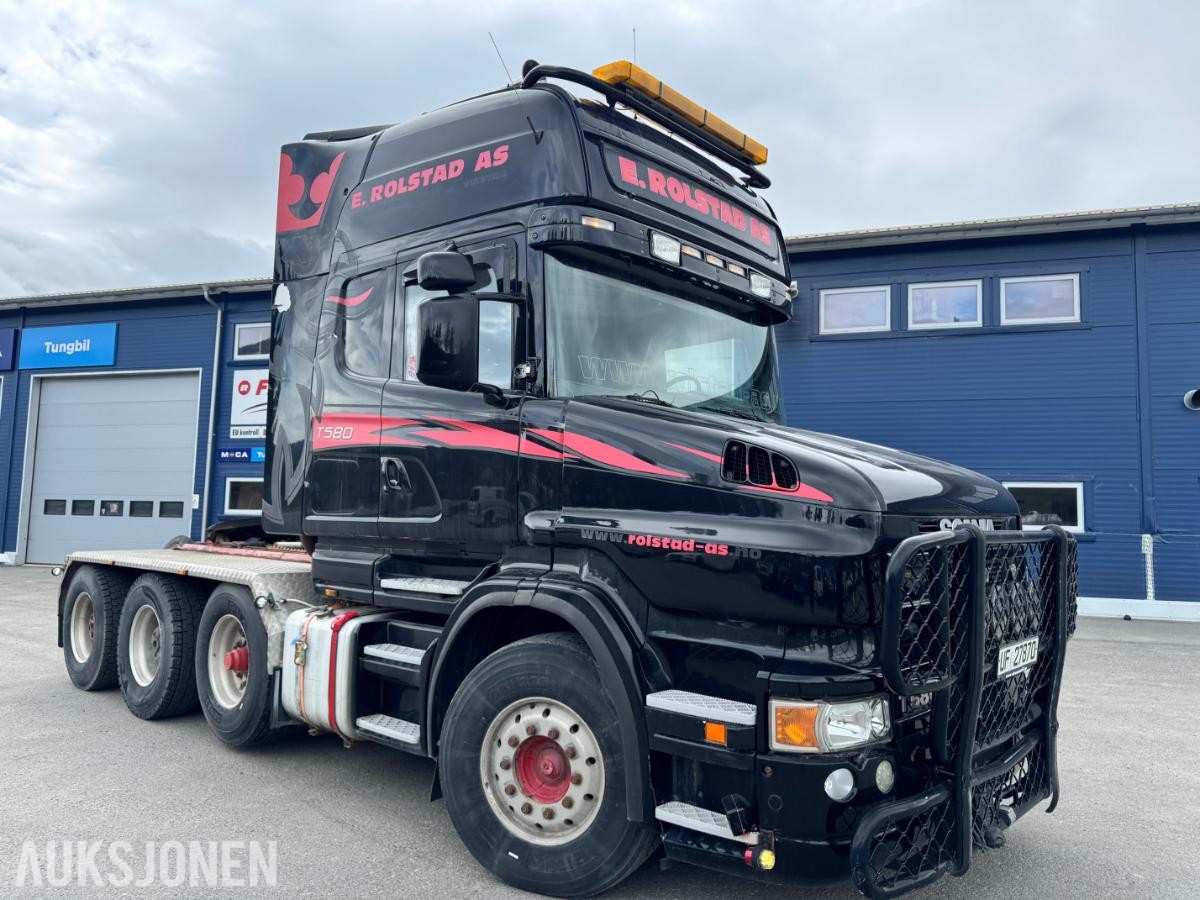 2005 Scania T 580 LA8X4 HHA 4-akslet trekkvogn.