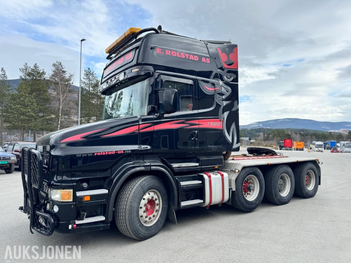 2005 Scania T 580 LA8X4 HHA 4-akslet trekkvogn.