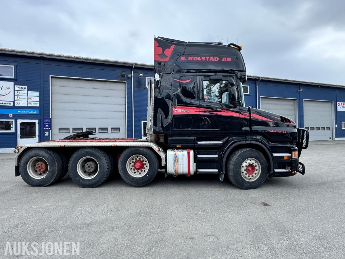 2005 Scania T 580 LA8X4 HHA 4-akslet trekkvogn.
