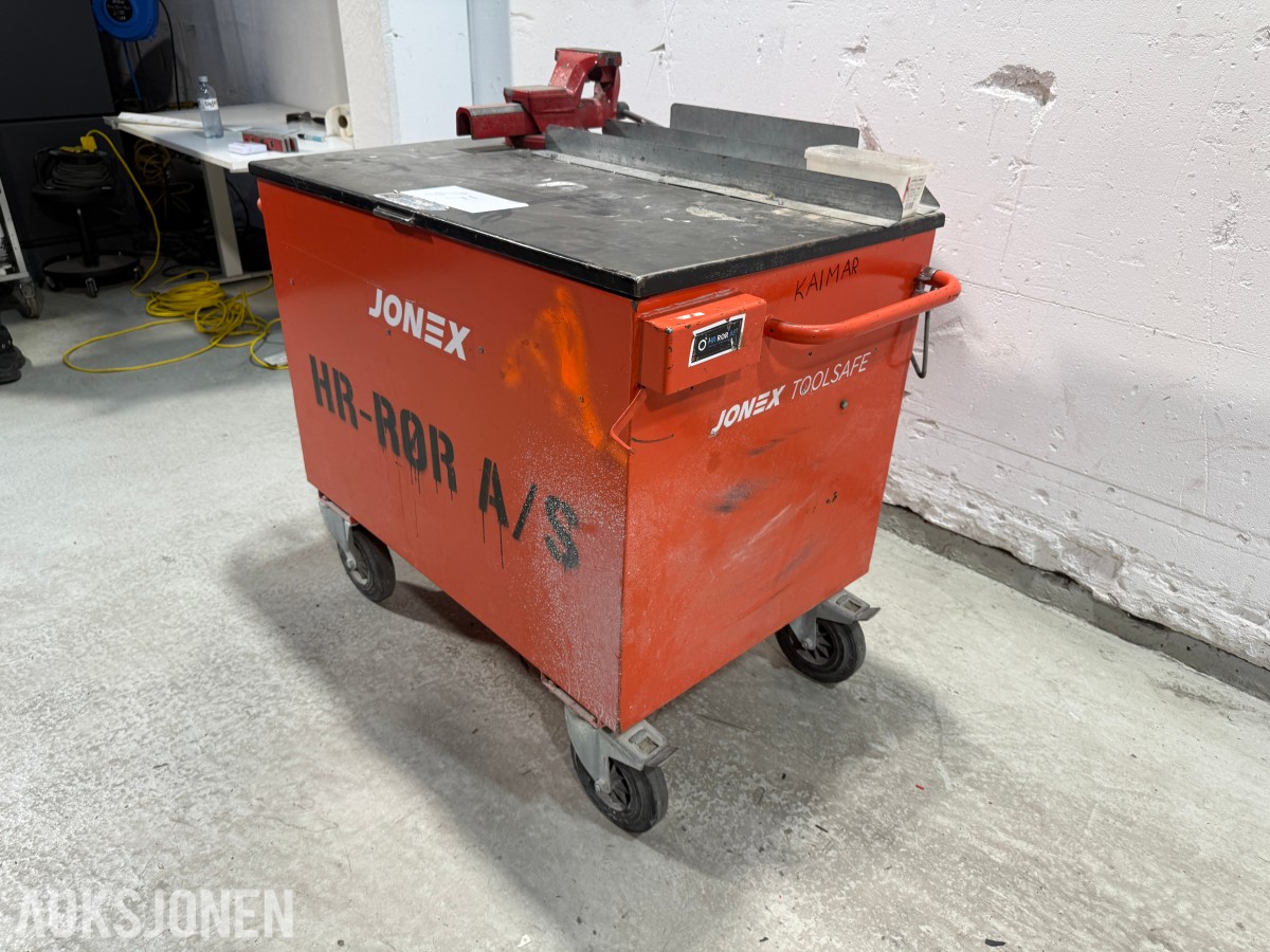 Jonex verktøytralle med skrustikke