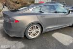 2014 Tesla Model S85 Free supercharger Reparasjonsobjekt