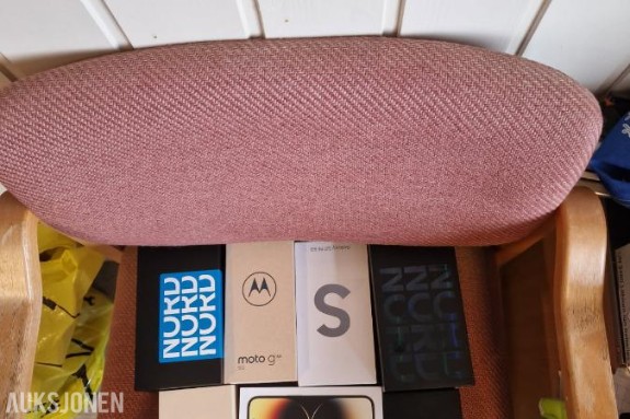 10 stk mobiler, Iphone SE, Iphone 14 Pro, Samsung Galaxy S24, Motorola G35