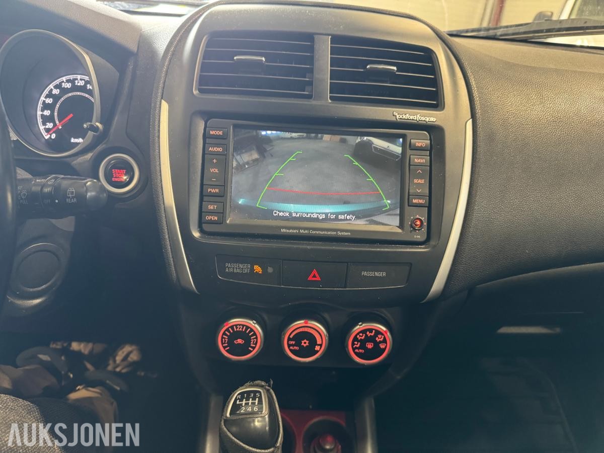 2011 Mitsubishi ASX 1.8 diesel 150hk 4WD reparasjonsobjekt 