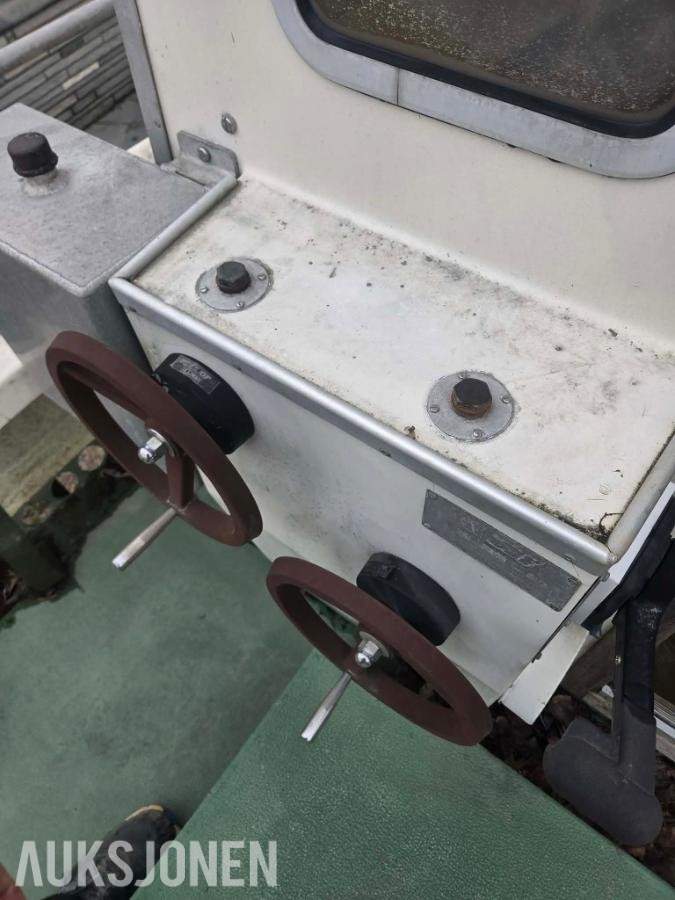 1984 Myra 22 sjark