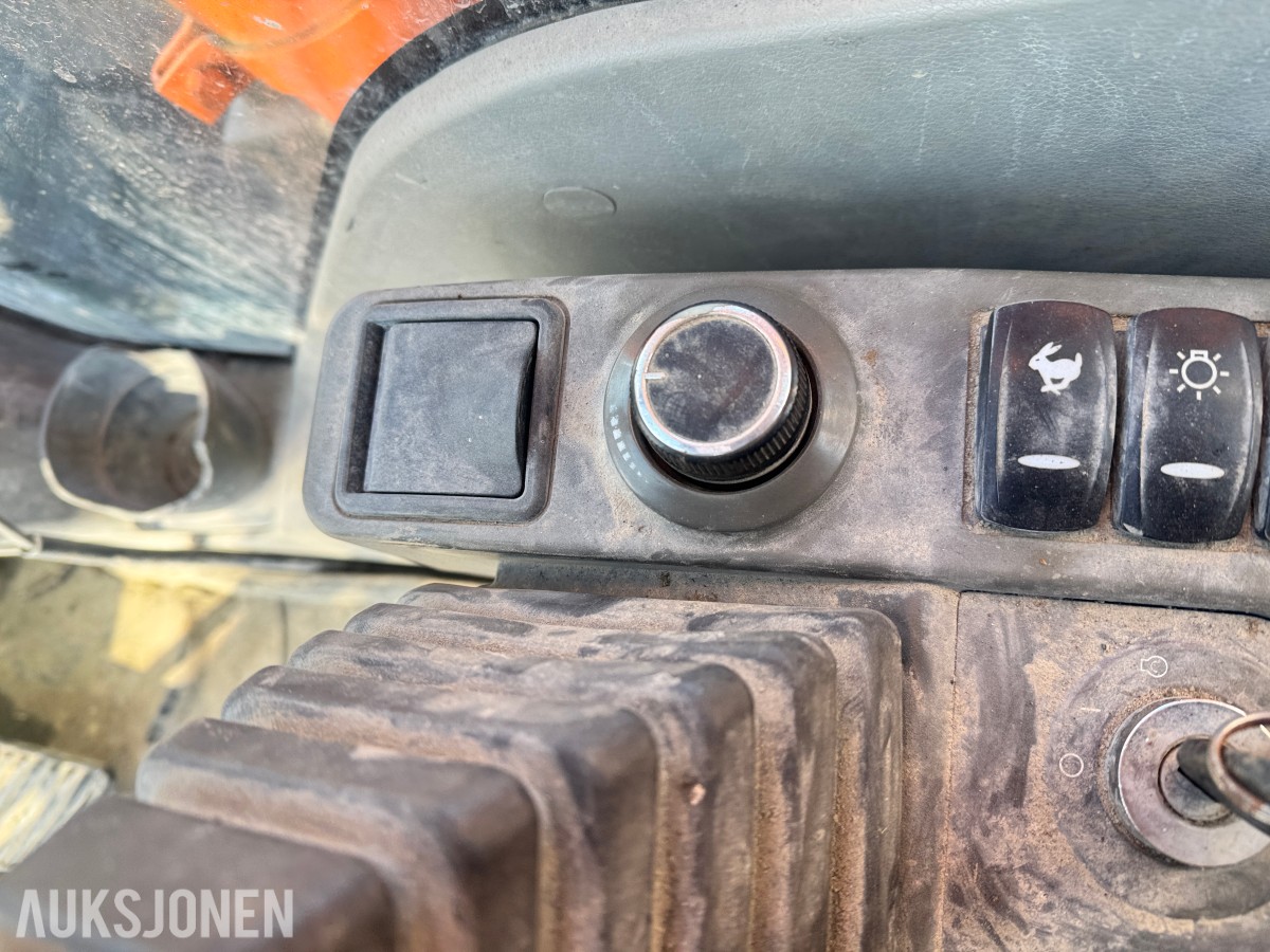 2010 Doosan Gravemaskin DX300LC - 8095 Timer