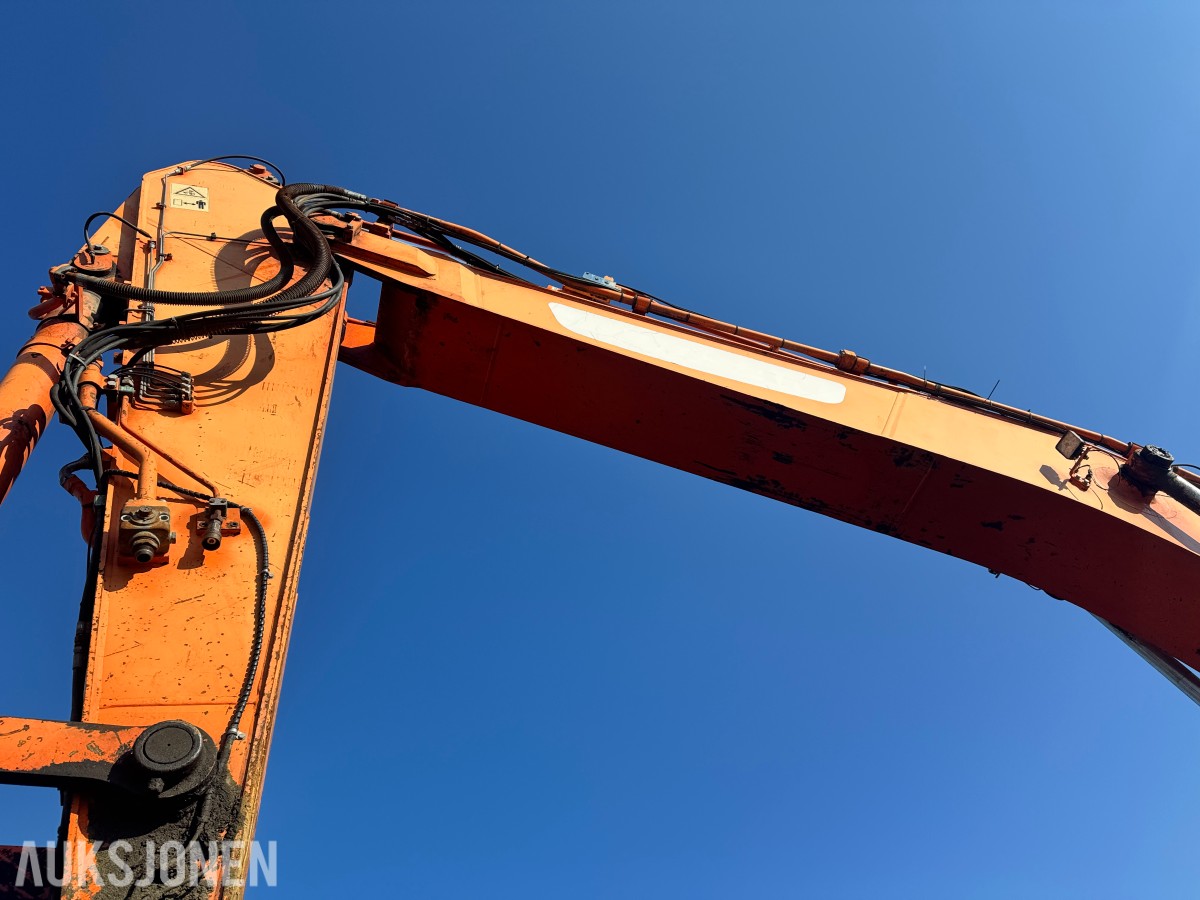 2010 Doosan Gravemaskin DX300LC - 8095 Timer
