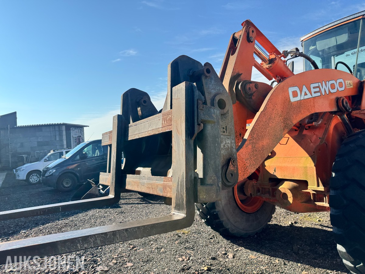2001 Daewoo Hjullaster MG400-V - 9397 Timer