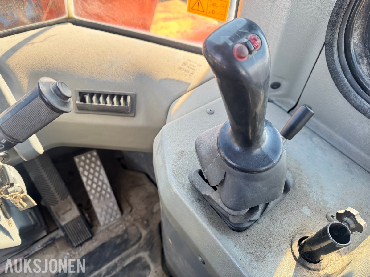 2001 Daewoo Hjullaster MG400-V - 9397 Timer