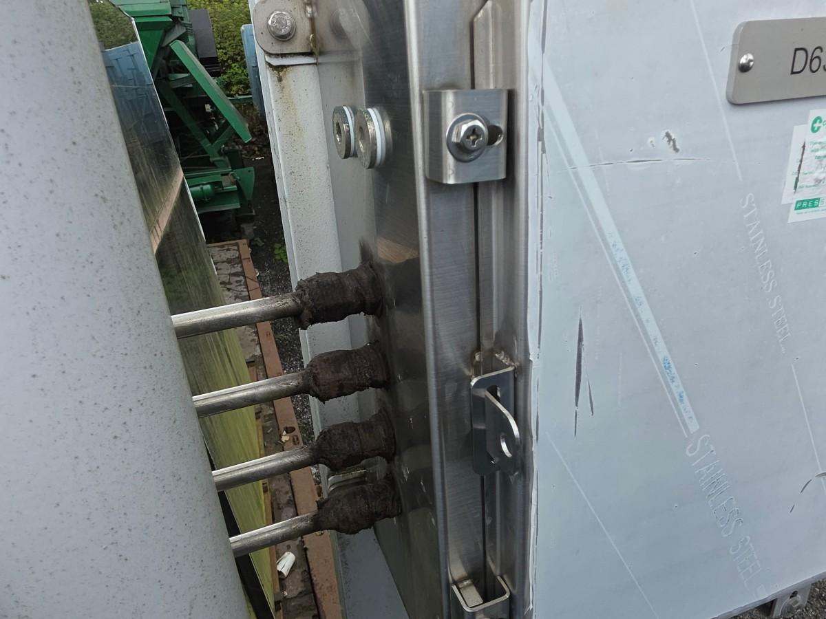 2 stk ubrukte CompAir D155 Kompressorer som er seriekoblet