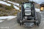 2005 Valtra T160 m/frontlaster og mye arbeidslys