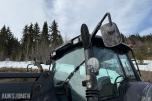 2005 Valtra T160 m/frontlaster og mye arbeidslys