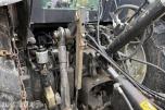 2005 Valtra T160 m/frontlaster og mye arbeidslys