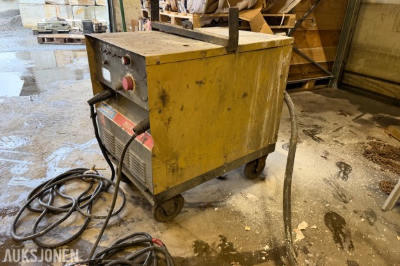 HOBART MEGA-ARC 7 INDUSTRI SVEISEAGGREGAT – 750A HOBART MEGA-ARC 7 INDUSTRI SVEISEAGGREGAT – 750A
