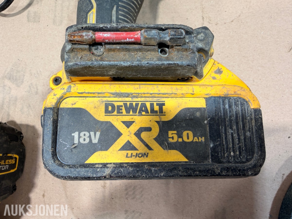 DeWalt verktøypakke 18V XR – borhammer, vinkelsliper, muttertrekker