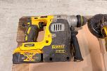 DeWalt verktøypakke 18V XR – borhammer, vinkelsliper, muttertrekker