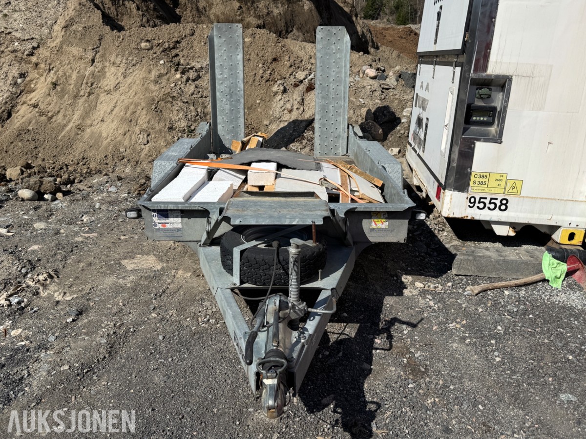 2017 Ifor Williams GH1054BT - 2-akslet maskinhenger med kjørebruer