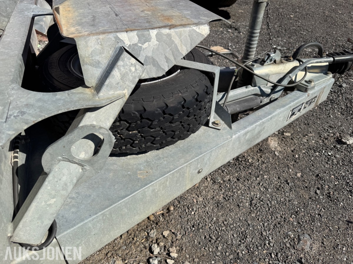 2017 Ifor Williams GH1054BT - 2-akslet maskinhenger med kjørebruer