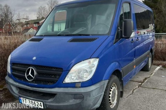 2012 Mercedes-Benz Sprinter 2.1 129hk  med rullestolheis og feste for rullestol  eu ok 09.2027 166420km