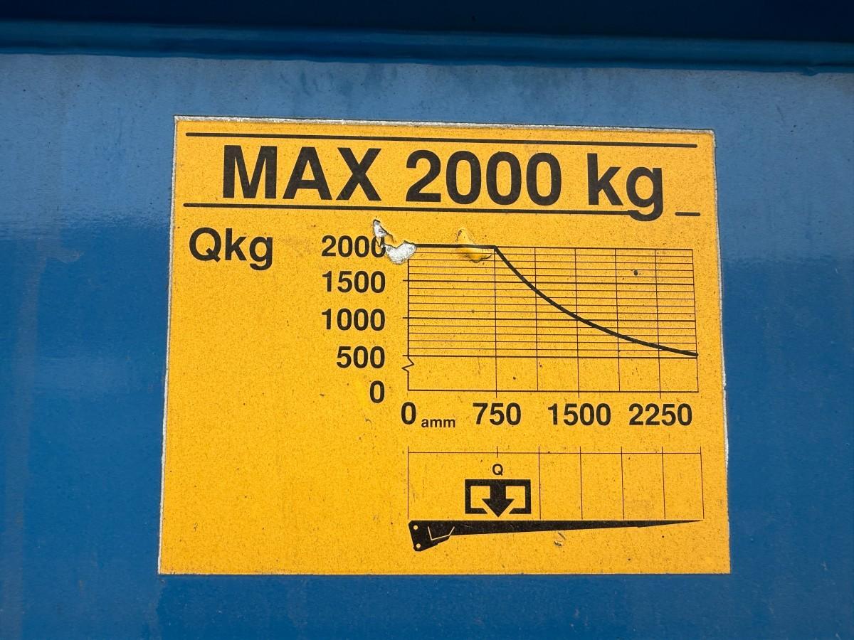 2010 KRONE COOL LINER Termo tralle med bakløft